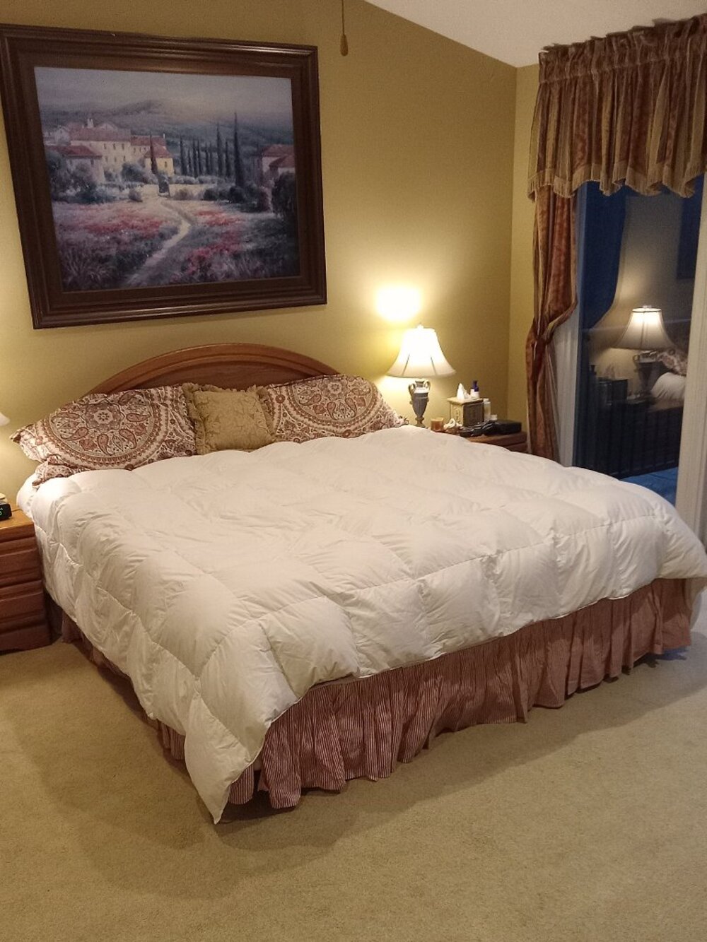 Company Store King White Down Alternative Year-Round Comforter